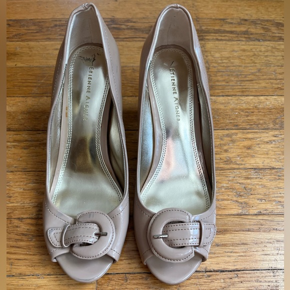 Etienne Aigner heels in blush color - Picture 2 of 6